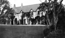 Little Court, Berrow, Somerset